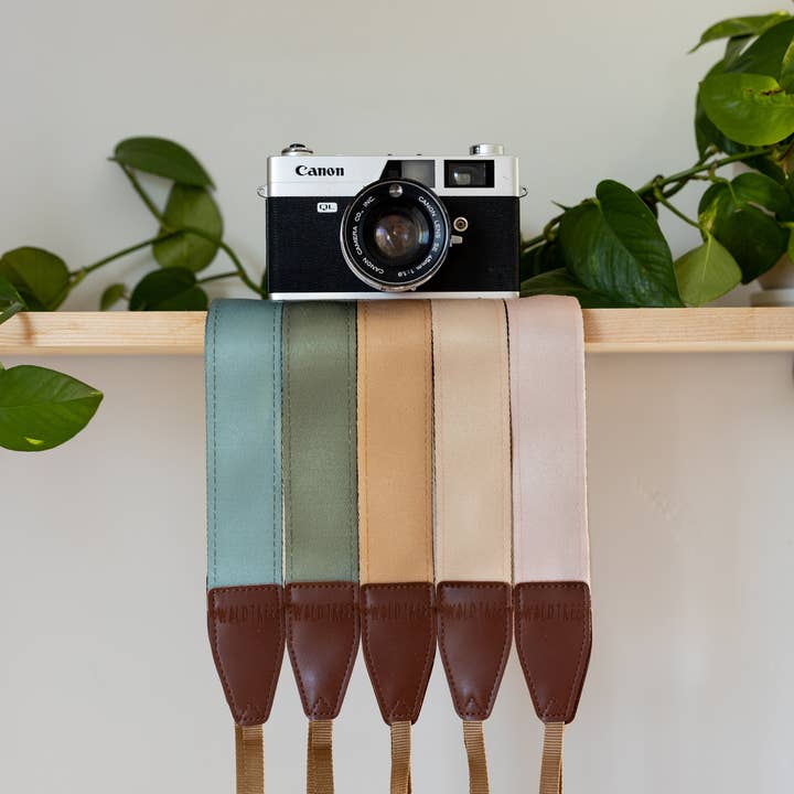 Wildtree - Wholesale Camera Strap - Solid-Colored Camera Straps