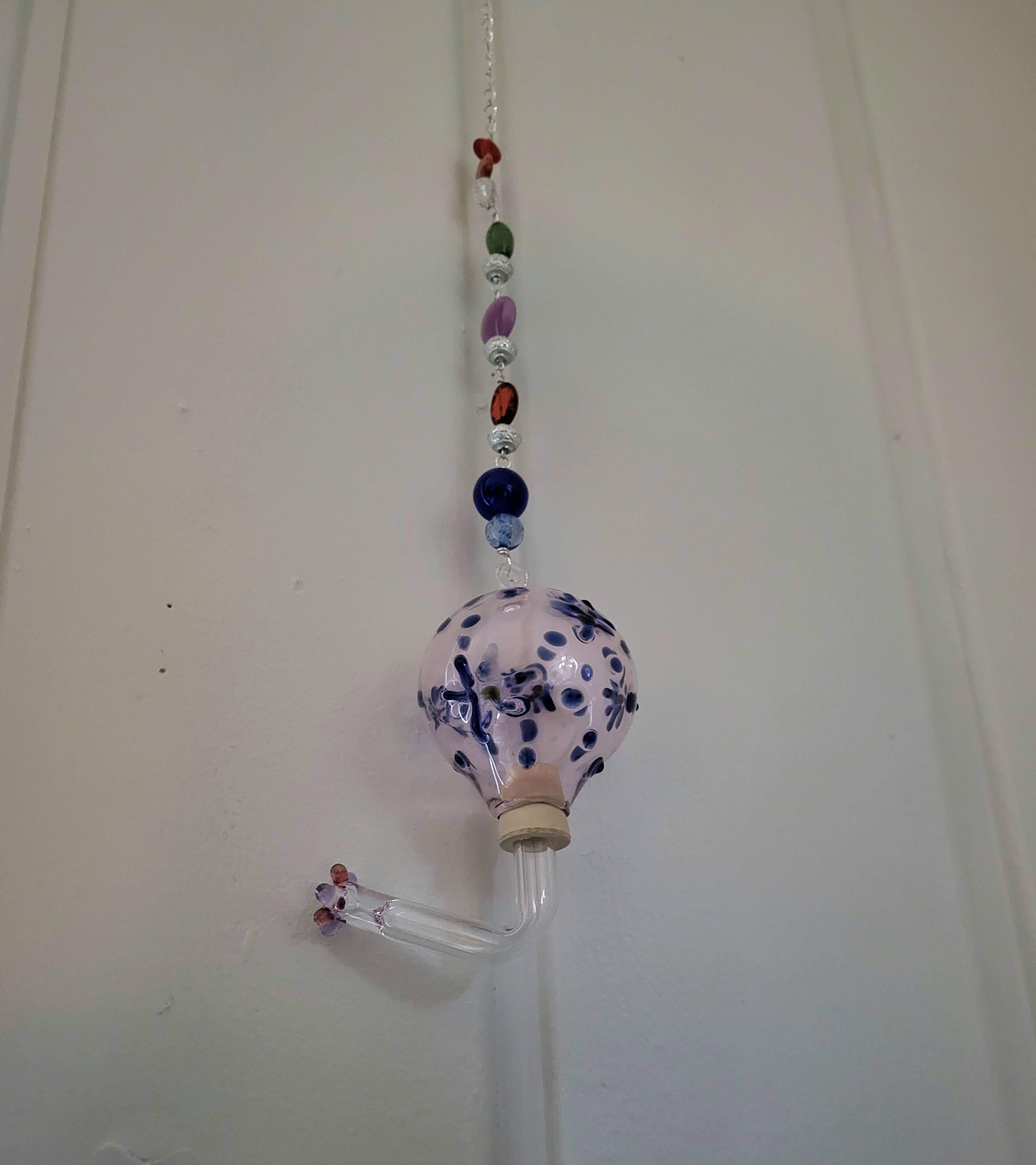 AB Glass Designs - Wholesale Bird Feeder - Blown Glass Hummingbird Feeder2