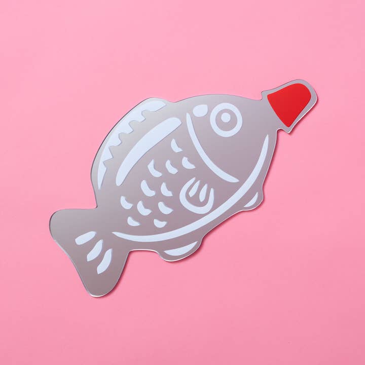 Printed Weird - Wholesale Muurspiegel - Sushi sojasaus visvormige spiegel2