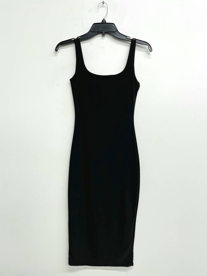 Uptown Apparel - Wholesale Dress - Women's - D11036 Tank Double Layer Midi Dress1