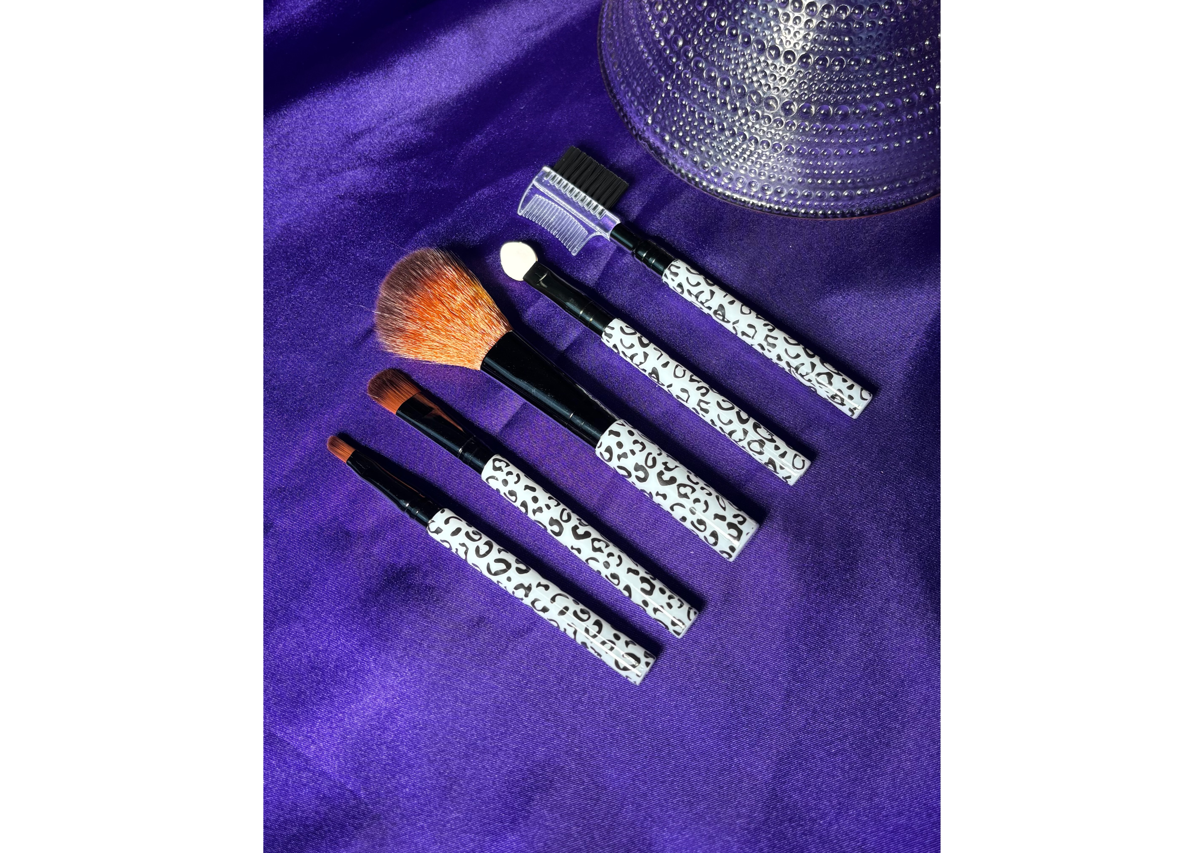 Efon International Corp. – Großhandel Make-up-Pinsel-Set – Make-up-Pinselset - 5-teiliges Make-up-Pinselset mit Tiermuster10