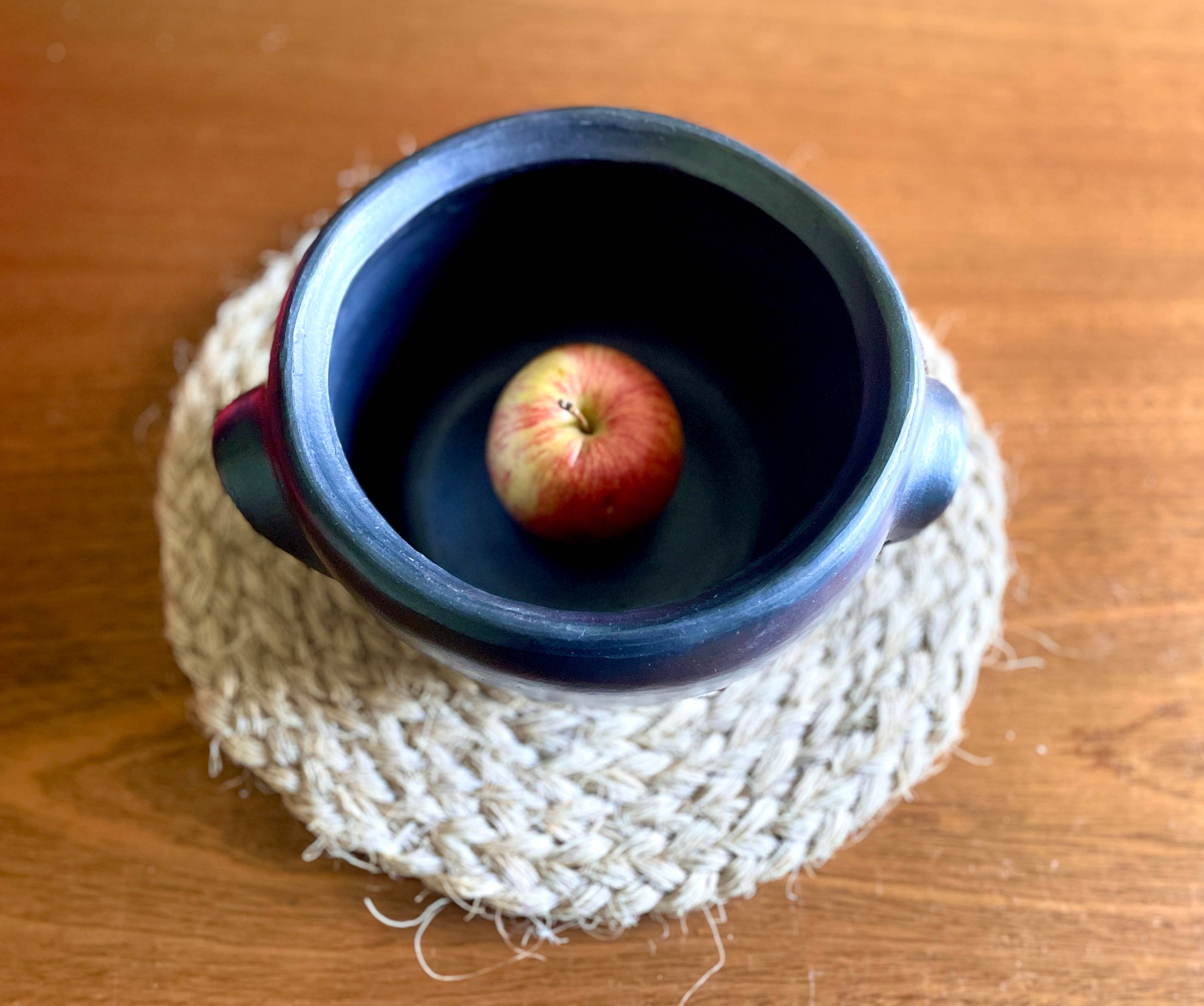 Authentic Origin Colombia - Vendita all'ingrosso Pentole - Pentola in terracotta La Chamba per cucinare con coperchio pentola a cottura lenta 1 Lt2