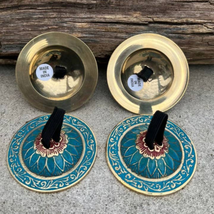 Lungta Imports - Vendita all'ingrosso Strumenti musicali - 2 paia di piatti da dito in ottone a forma di fiore di loto Zills per pancia 4