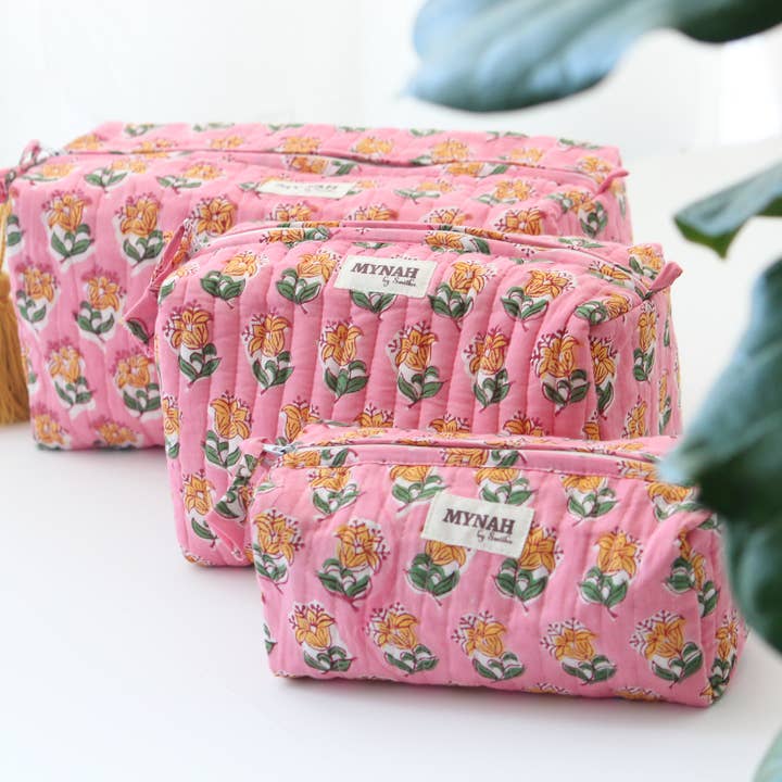 Lot de 3 sacs de voyage, maquillage, organiseur, sac à motif Bubblegum pour la vente par MYNAHbySmitha