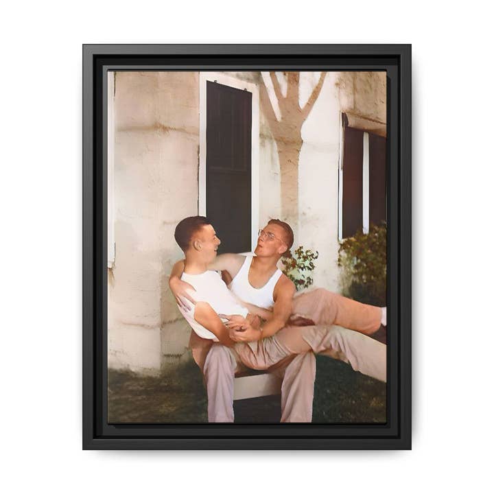 paire 065 | Ingelijste Vintage Foto - Matte Canvas voor wholesale door Walt & Pete