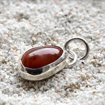 Dunure Agate minimal pendant,Handmade by myself at Dunure for wholesale by Ravenmoy