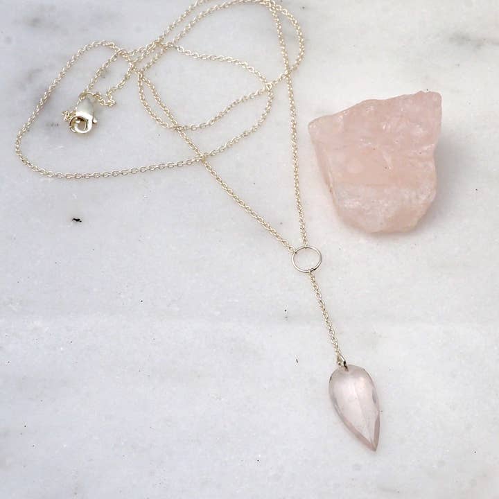Rose Quartz Pendel Halsband för wholesale av Britta Ambauen Jewelry