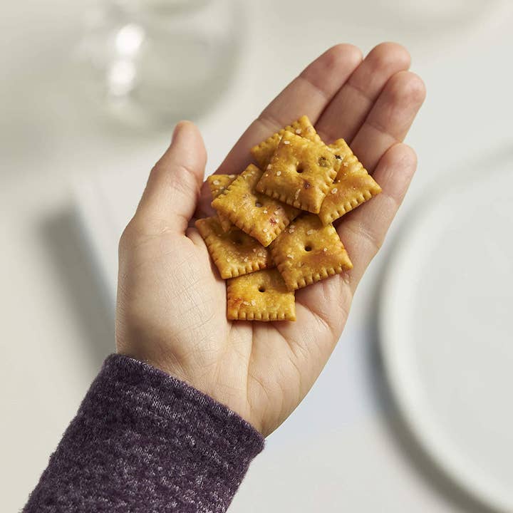 Shop The King - Wholesale Crackers - Cheez-It It Pepper Jack Peg Bag 3 oz 6 Per Box1