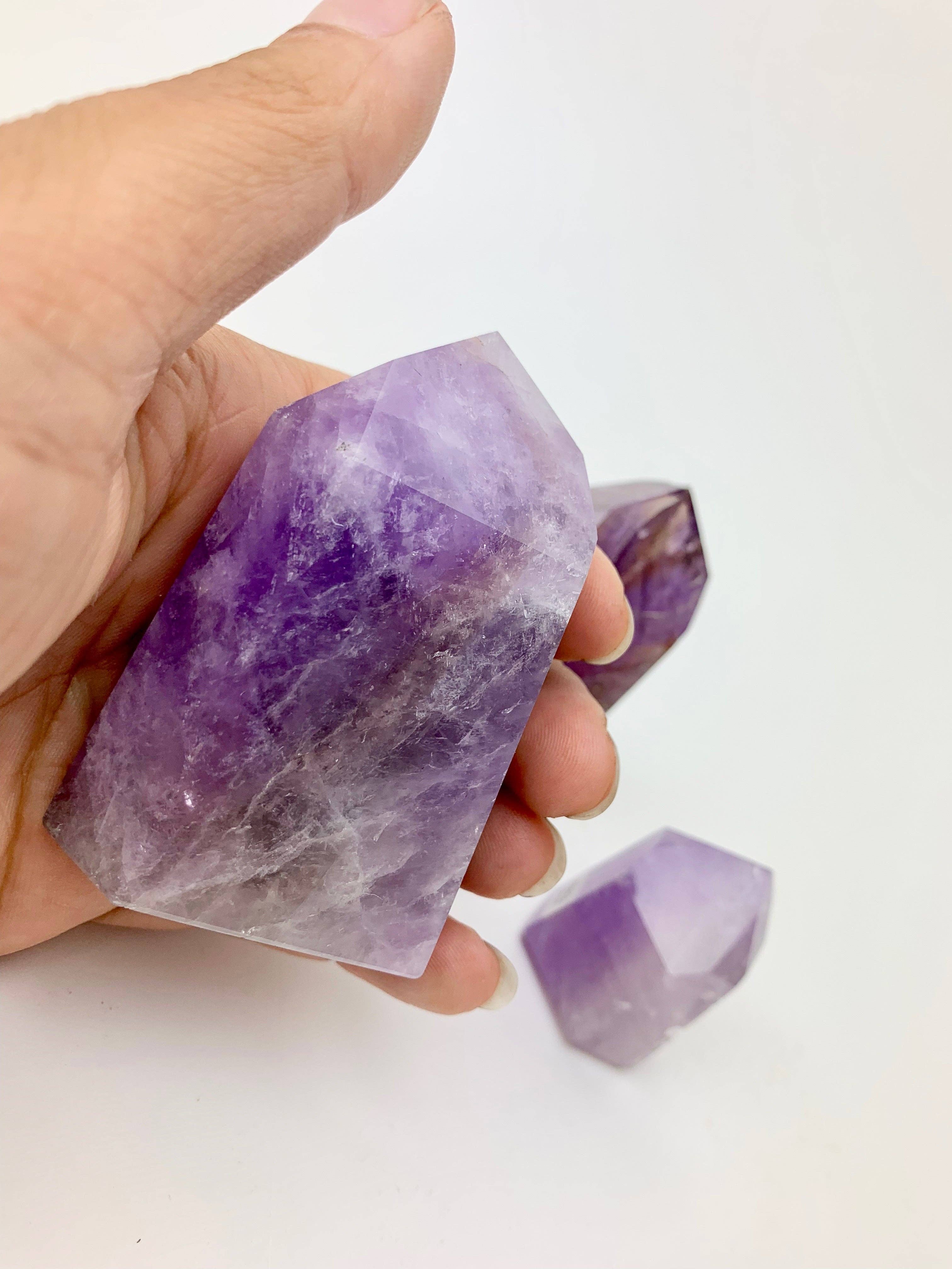 Pelham Grayson Rose - Wholesale Spiritual Stone/Crystal - *Amethyst | Standing Points | Polished | 1/2 Kilo | 40-70mm | Brazil1