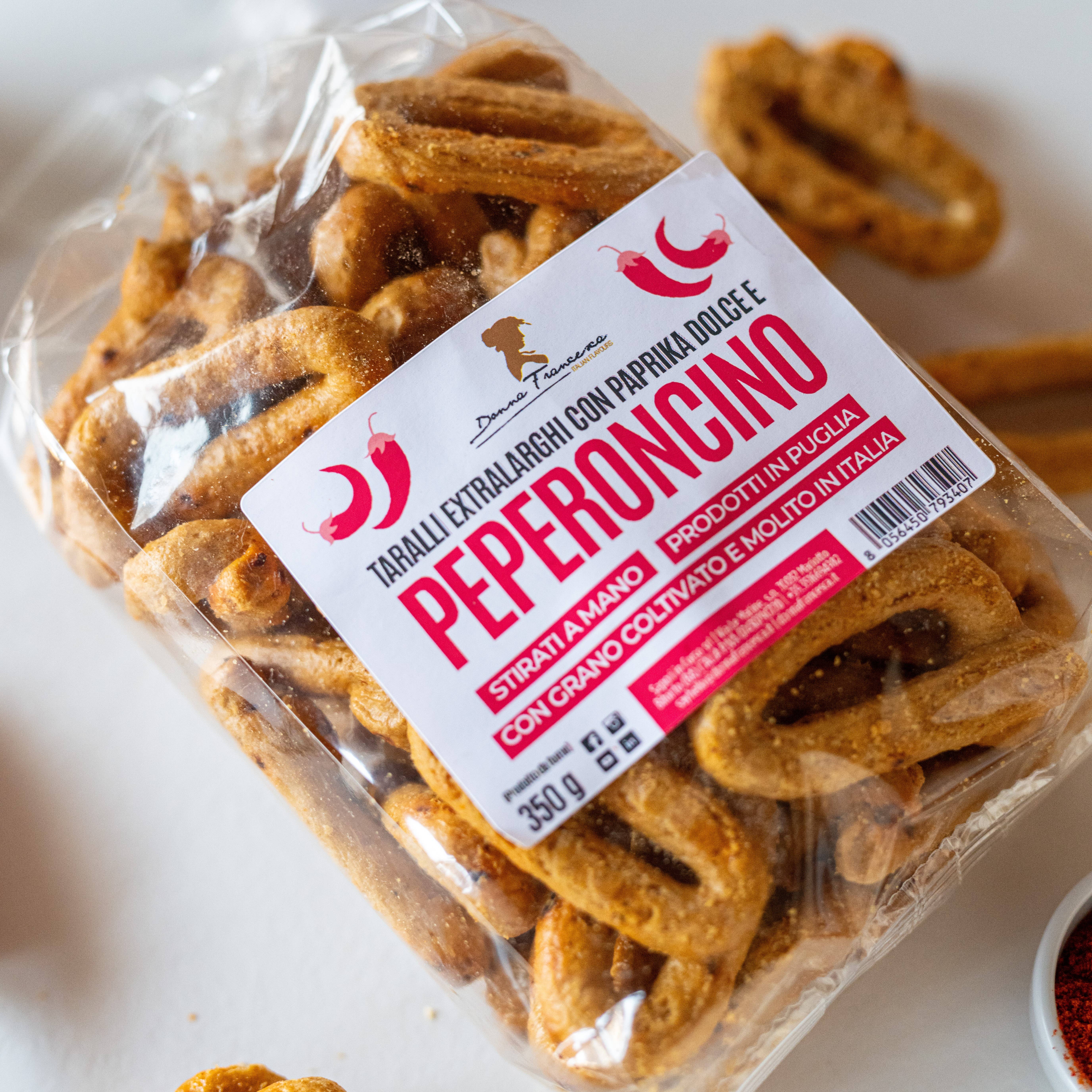 Donna Francesca - Venta al por mayor Aperitivos inflados - Taralli extra grandes con chile picante – calidad premium 350 g3