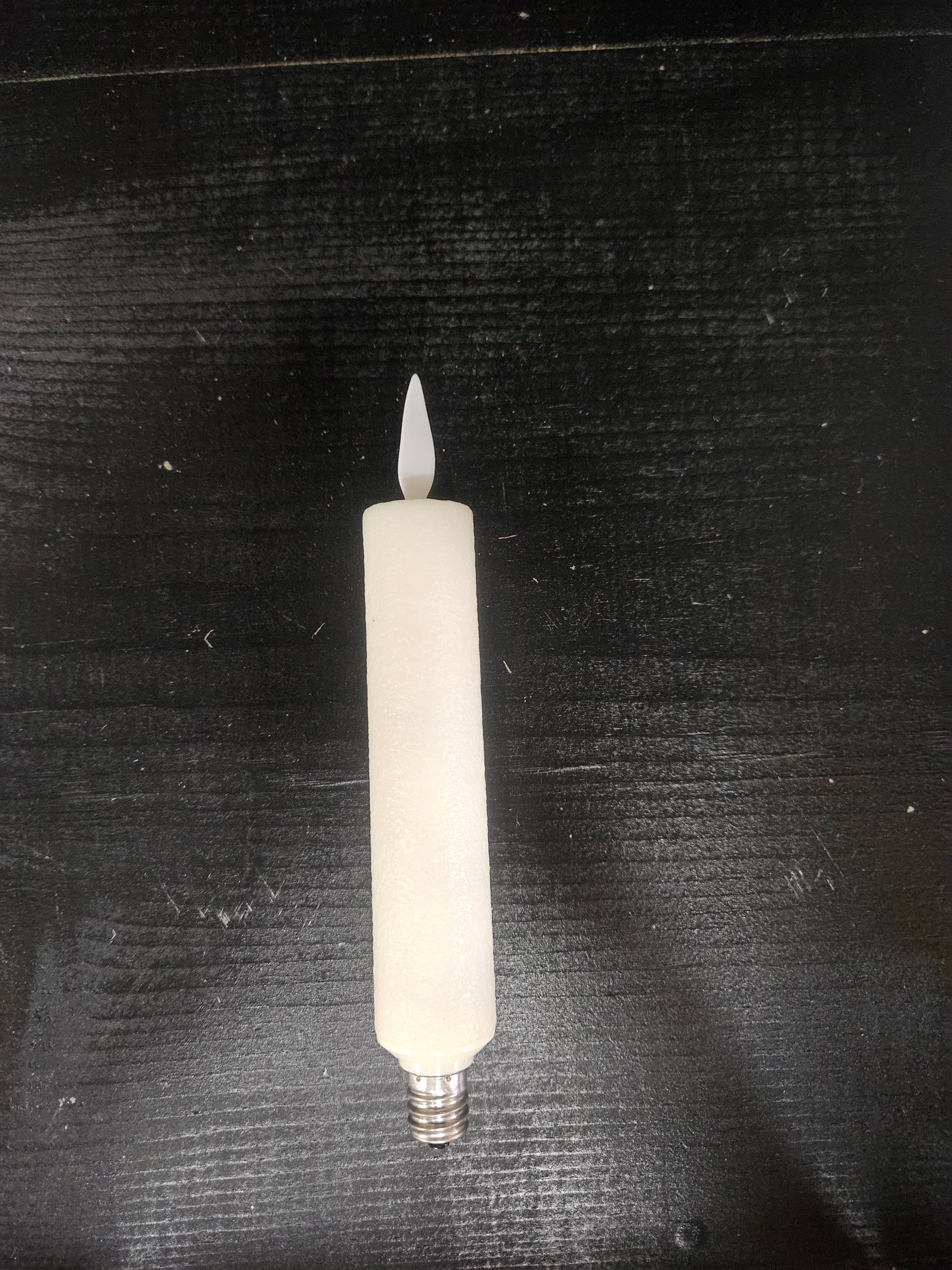 Wholesale Home Decor - Wholesale Taps toelopende kaars/kandelaar - Crèmekleurige Elektrische Beweegbare Vlam LED Kaars 5,5 inch2