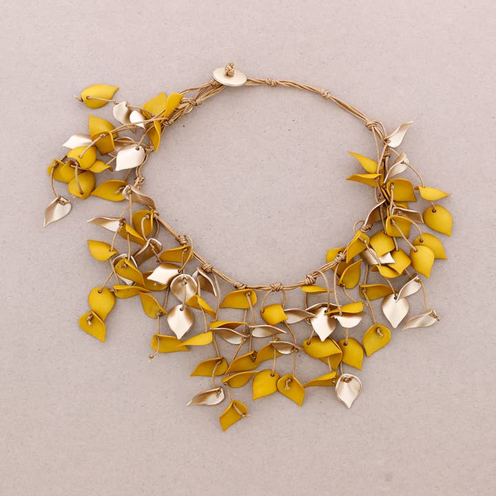 Sonata - Wholesale Choker/Collar - Long Necklace with Resin Petals Pendants9