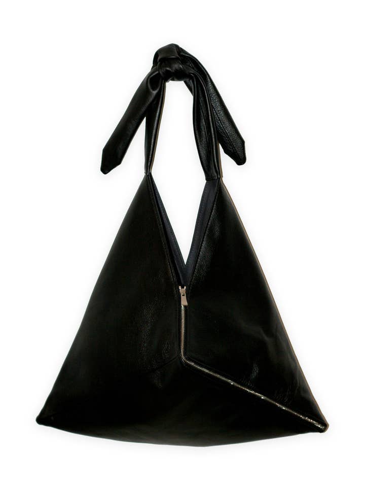 Remy Hobo -Black for wholesale by Mei vintage