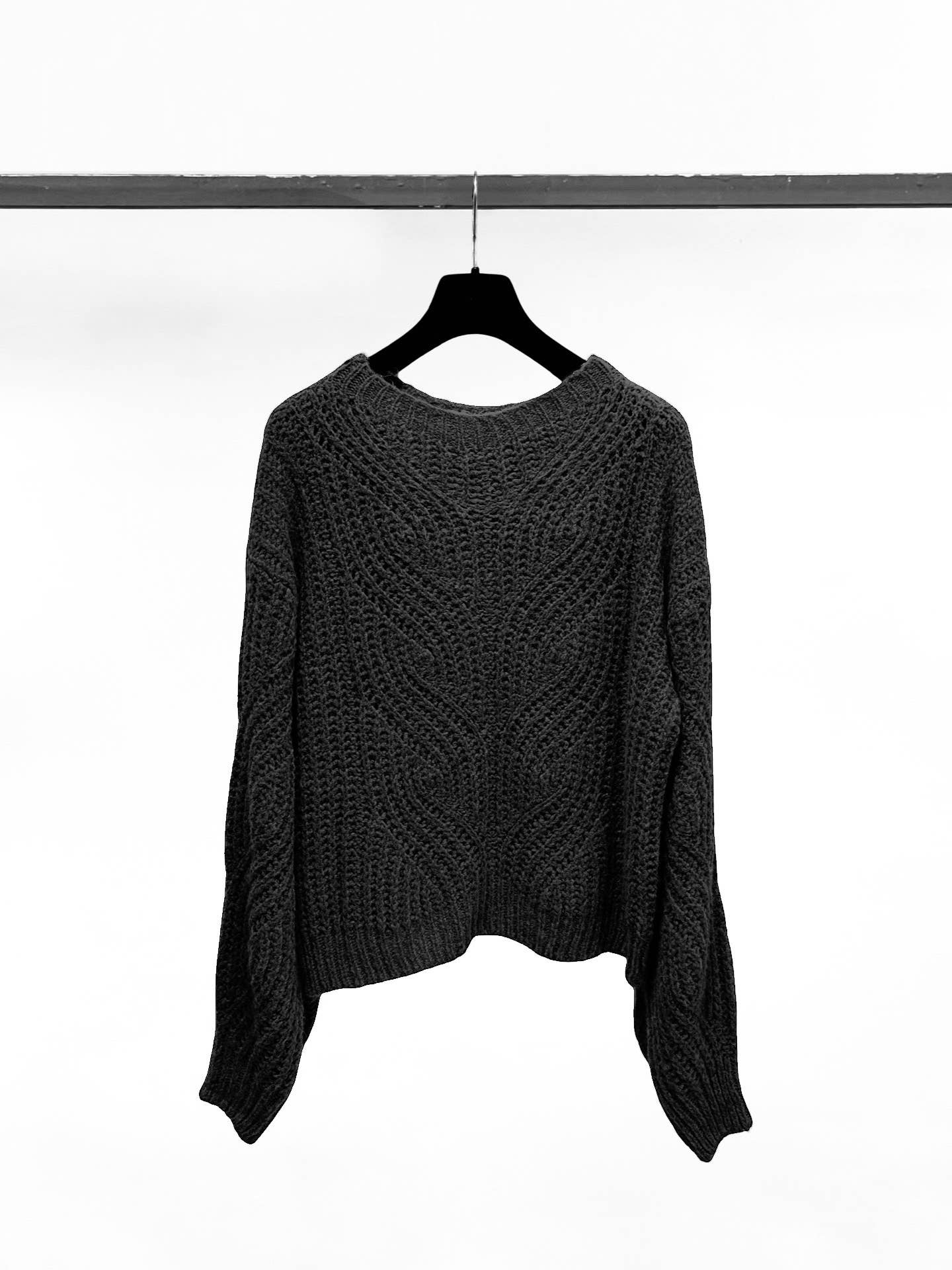 JULIA PARIS - Wholesale Pullover-trui - Dames - Getailleerde kabeltrui met ronde hals0