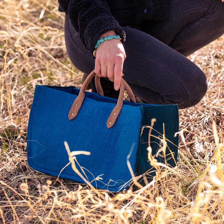 Fibres of Life - Wool & Felt - Wholesale Tote Bag - Women's - The Grab-&-Go Carry All | Felt Wool Tote Bag | Soft Yarn Bag21