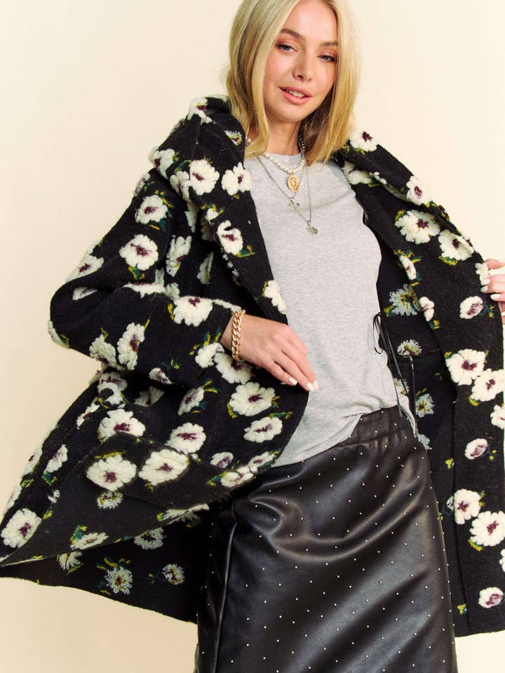Davi & Dani - Wholesale Jacket – Women's - FLORAL POCKET CHUNKY BUTTON FRONT HOODIE JACKET4