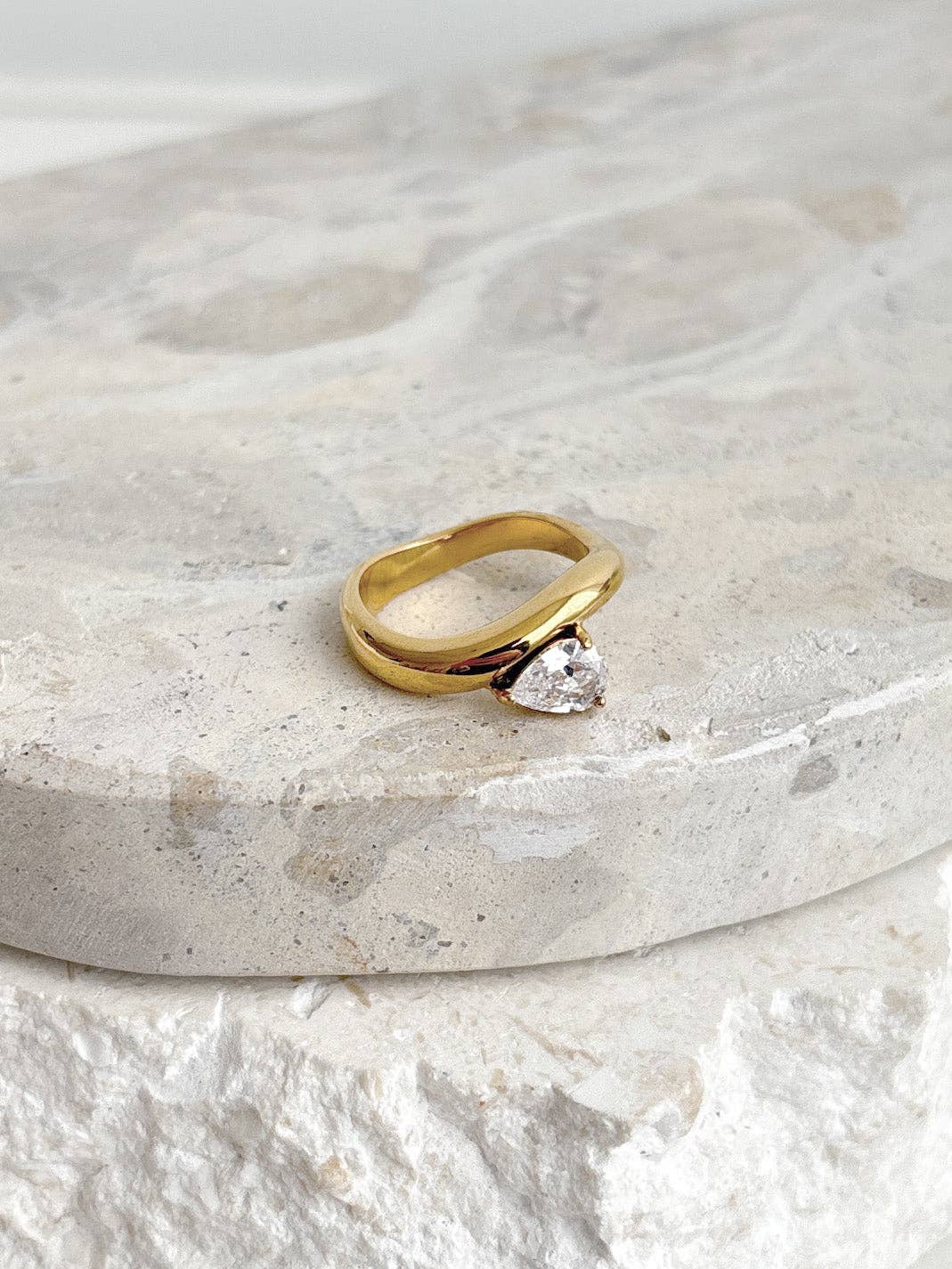 Angels Whisper Accessories - Wholesale Single Stone/Solitaire Ring - Monet Crystal 18K Gold Plated Ring (3sizes)5