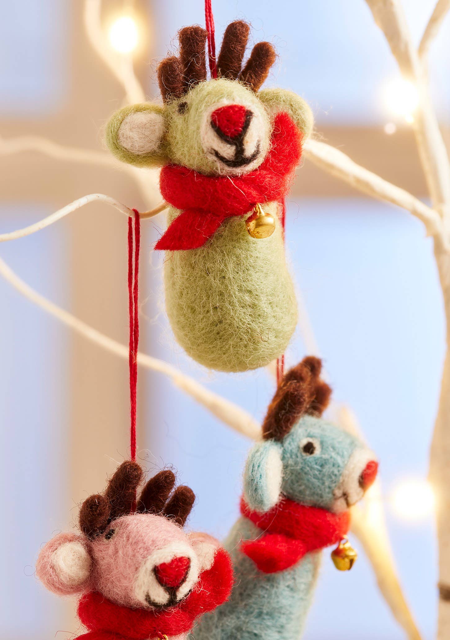 Namaste - Wholesale Christmas Decoration - Felt Reindeer With Bell And Scarf1