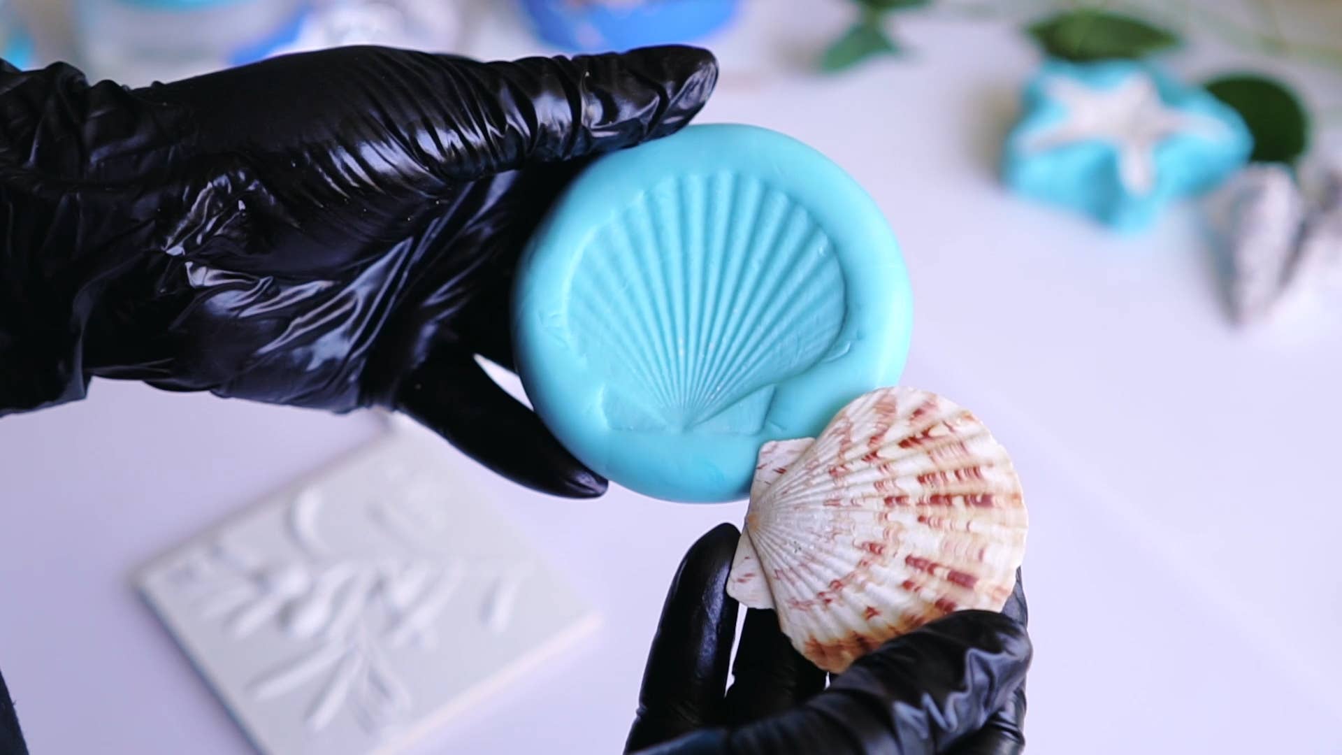 Professional Resins, LLC - Wholesale Craft Supplies - "I–GUM FAST" – Non-Toxic Silicone Putty for mold making1