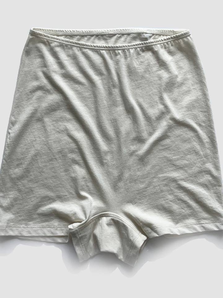 High Sleep Short - Greige for wholesale by ODDOBODY