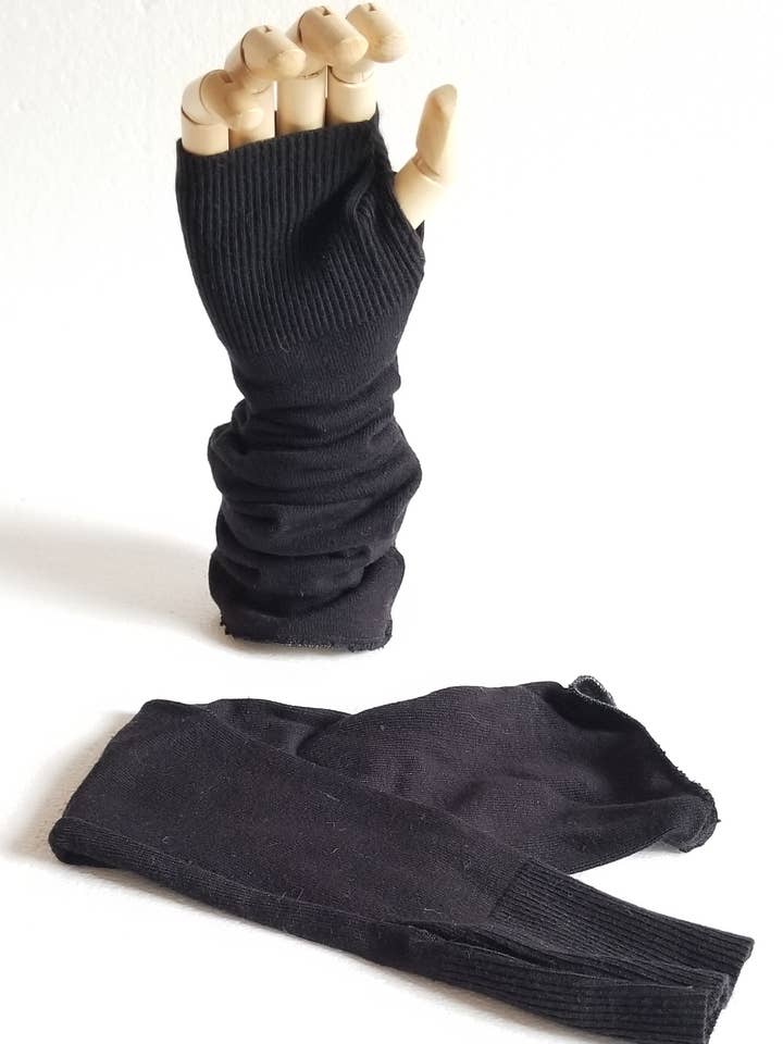 Black Arm Warmers for wholesale by FOAT design