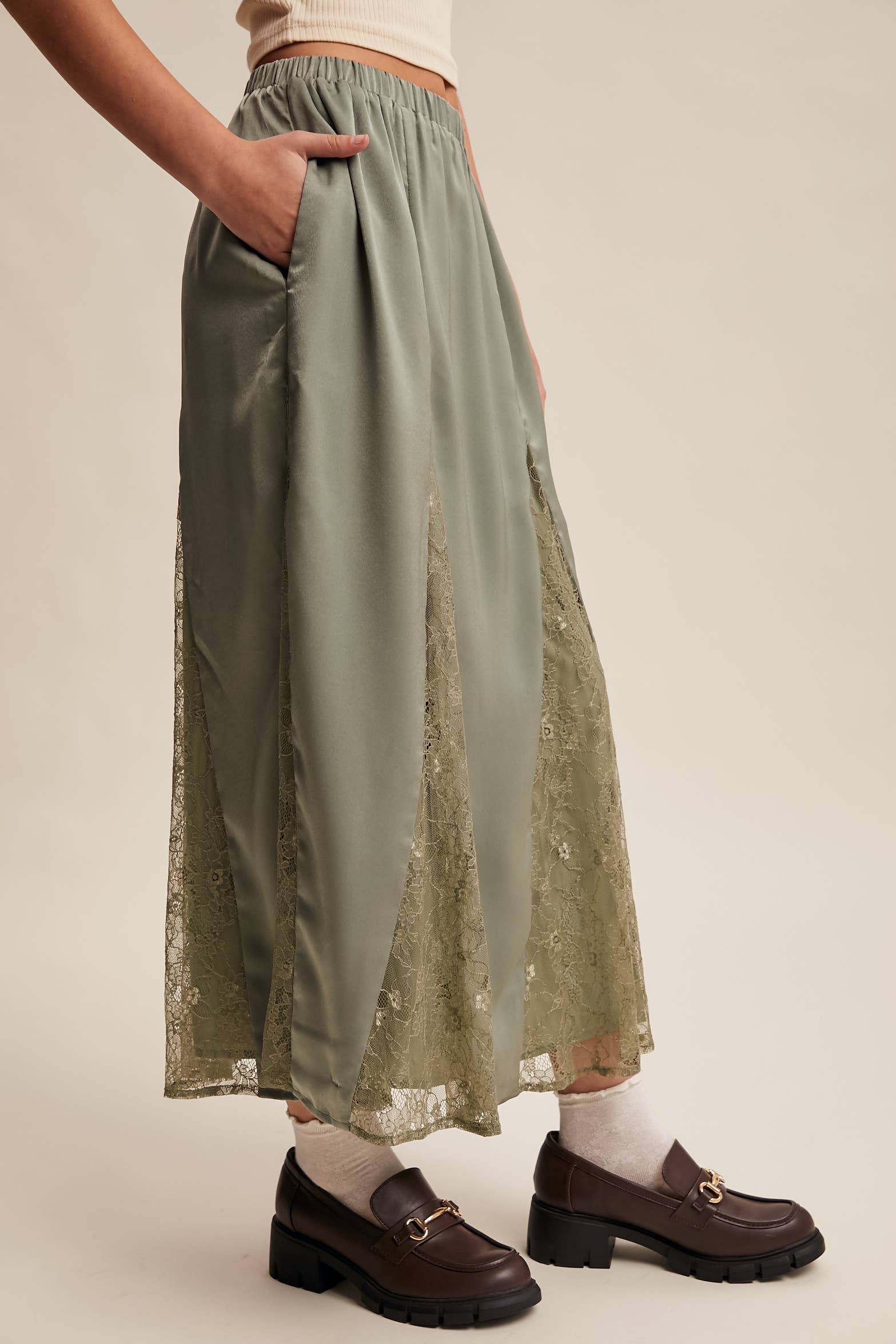 Listicle – wholesale Skirt – Women’s – Lace Inset Satin Midi Skirt LSK027217