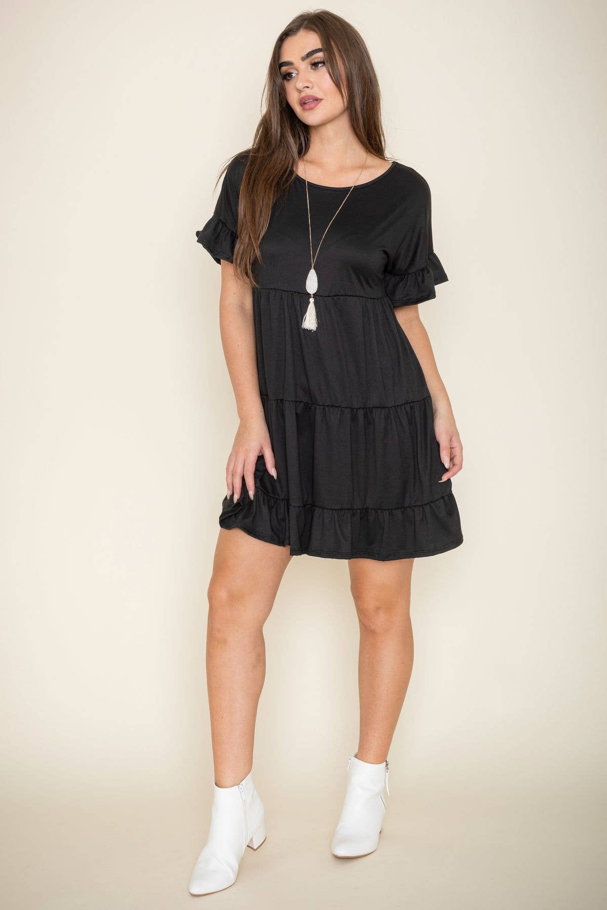 EG fashion - Vendita all'ingrosso Vestito - Donna - Abito longuette a tre strati con volant tinta unita3