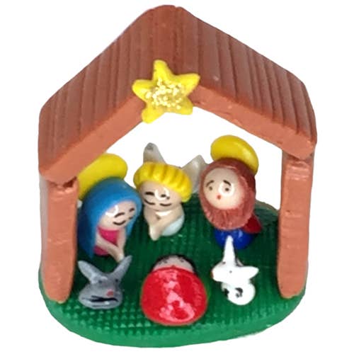 Crèche miniature Dough House pour la vente par One World Projects