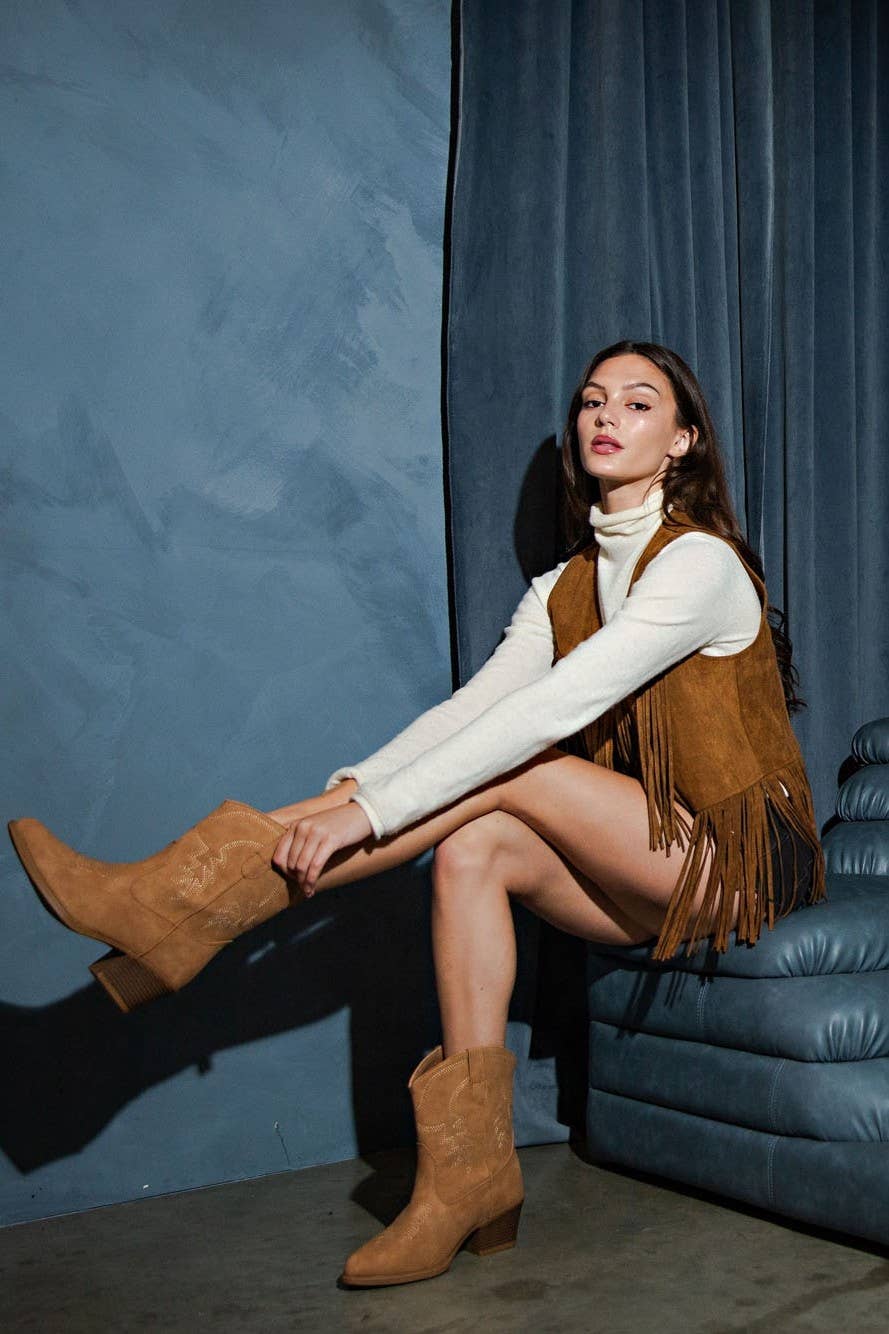 PORSHA – wholesale Outerwear Vest - Women’s – Fringe Suede Vest10