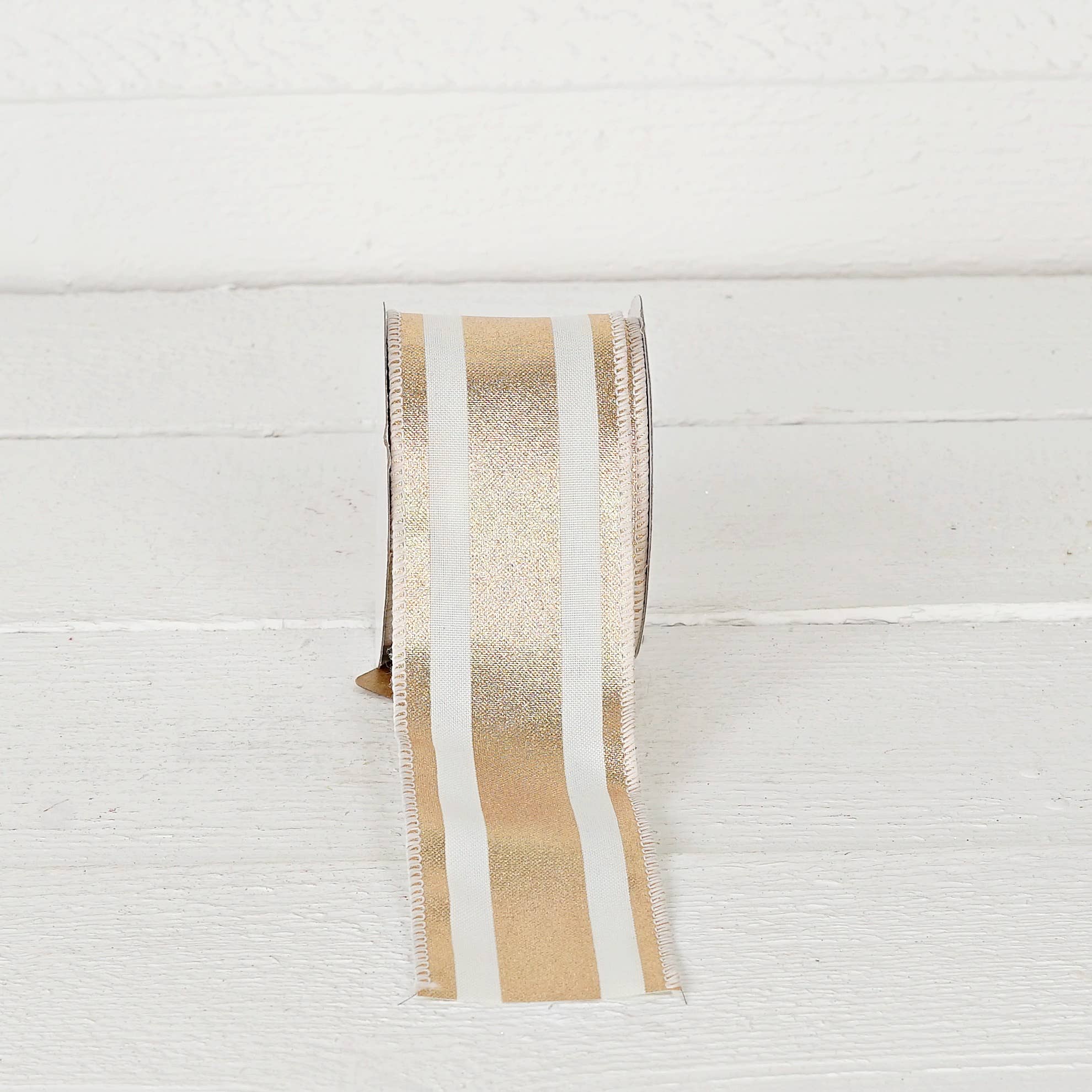 Holiday Depot Inc. - Wholesale Ribbon - Gift Wrapping - R32917-Wired Ribbon-Fabric-Gold and Cream (2.5inW)5