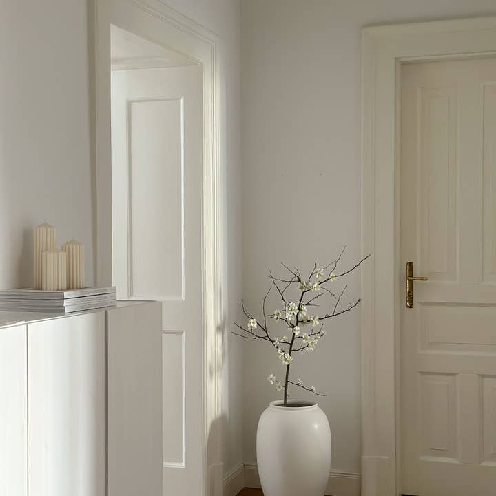 NOMA Studio - Wholesale Novelty Candle - Sculpture Candle Messina – Rapeseed Wax, H 20 cm2