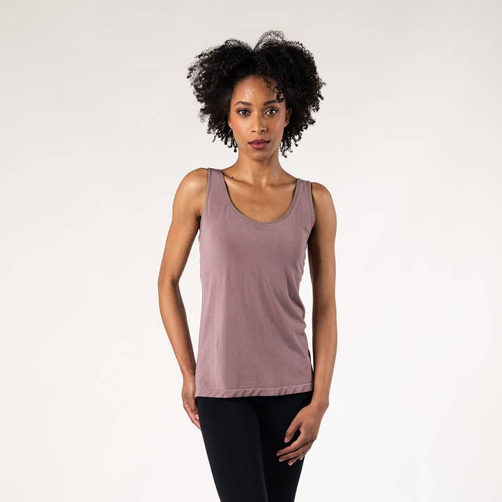 Naadloze tanktop van bamboe - Mauve Taupe voor wholesale door Terrera