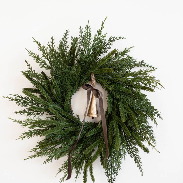 Luxe B Co - Wholesale Wreath - Norfolk & Cypress Real Touch Mix Christmas Wreath Mini By Luxe B Co.