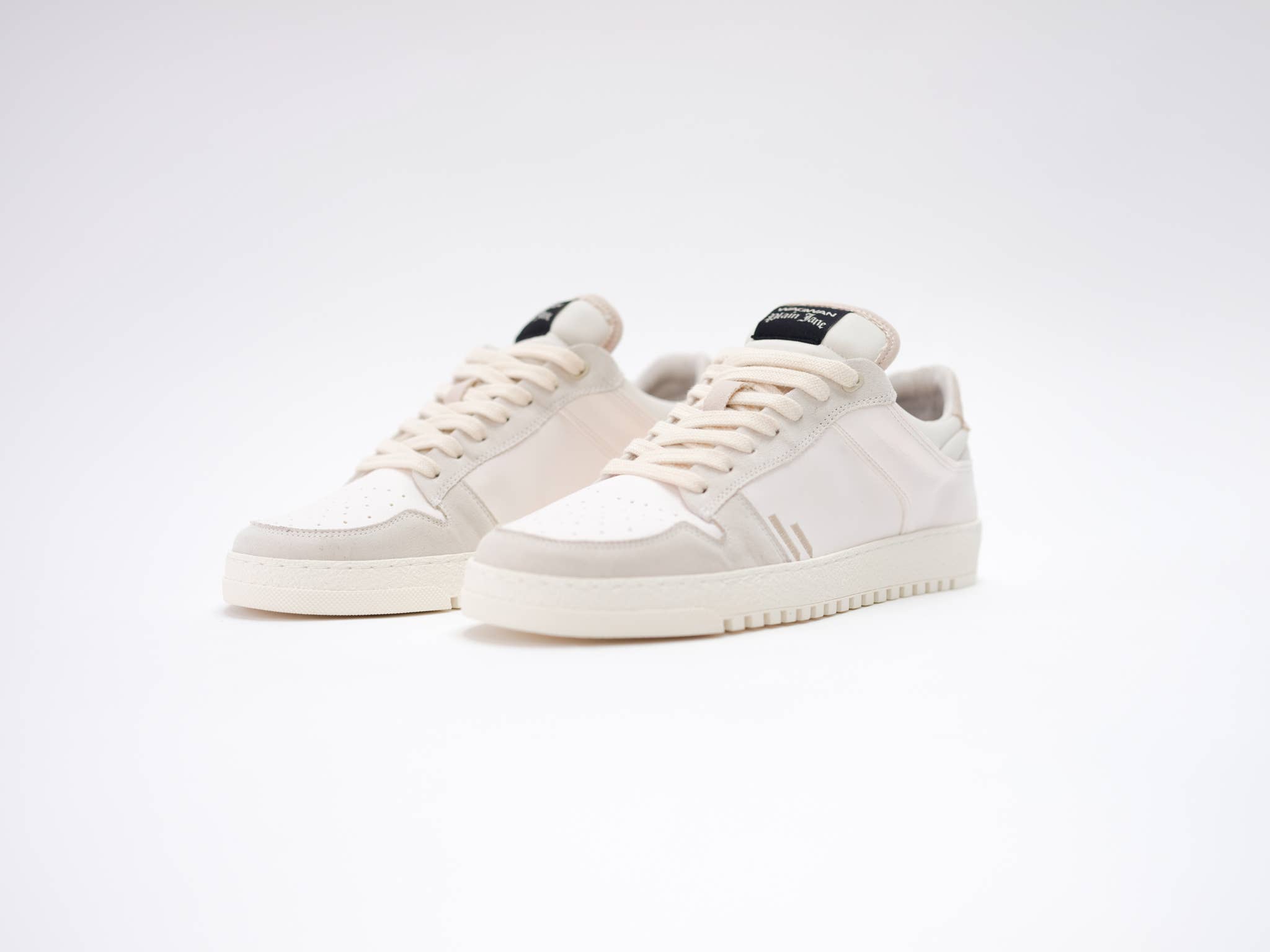 WAGWAN – Großhandel Lifestyle-Sneaker – Unisex – PlainJane Sneaker von WAGWAN – schlichte Vielseitigkeit neu definiert7