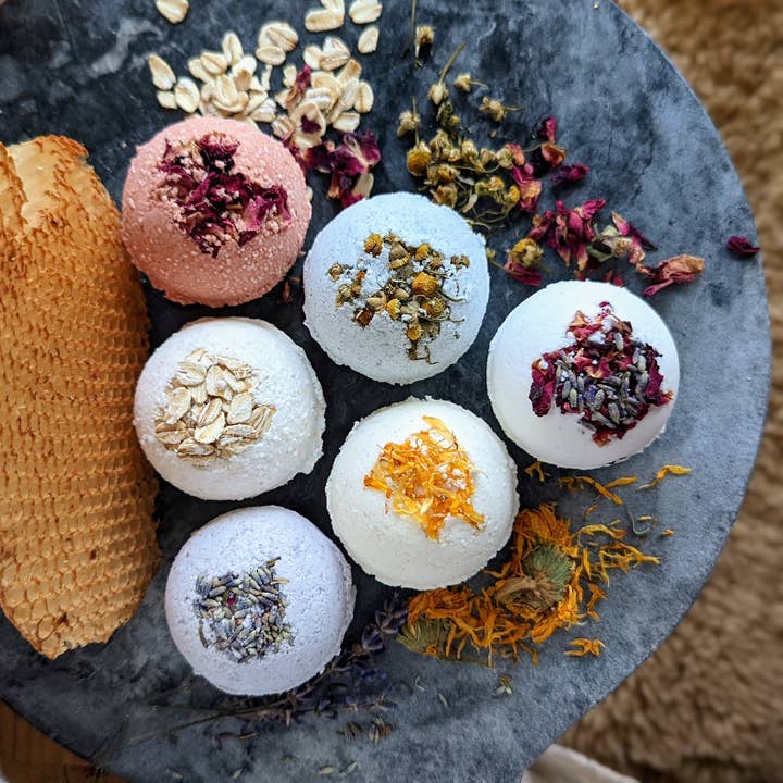 Gnat and Bee - Wholesale Bath Bomb/Fizz - Refresh | Natural Bath Bomb