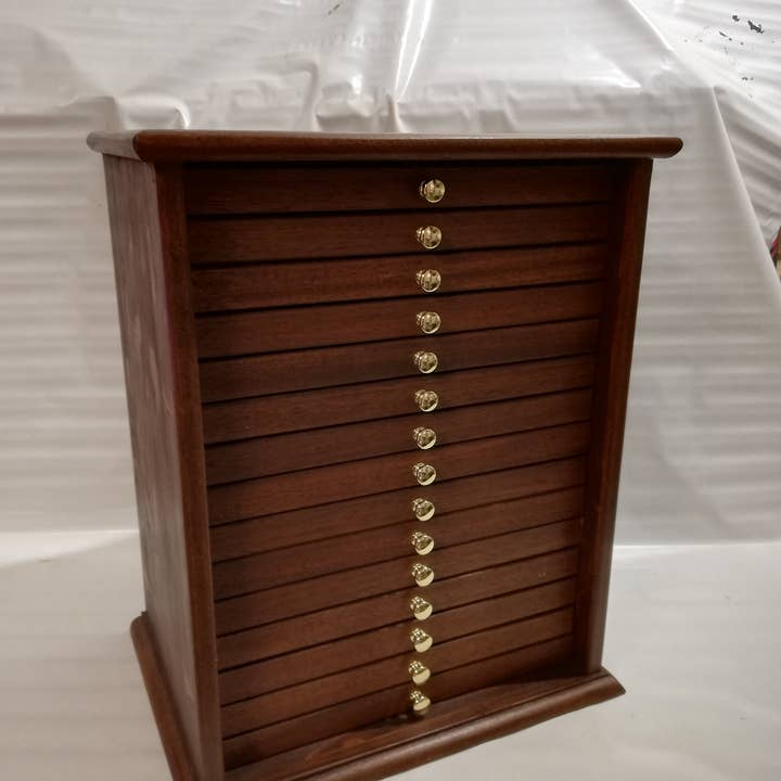 Storage unit for 300 fountain pens for wholesale by Coins&More