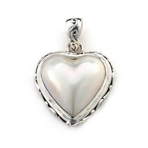 SS vit Mabe pärla hjärta form hänge för wholesale av Eli Pebble