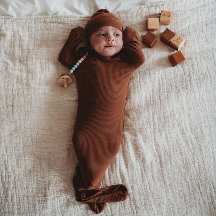 Shedo Lane - Wholesale Swaddle Set - Baby - Mother Earth Brown Bamboo Baby Swaddle 3 Piece Set7