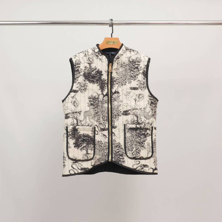 Cecile Wang - Wholesale Outerwear Vest - Women’s - Jungle print reversible sleeveless vest KD9901-21