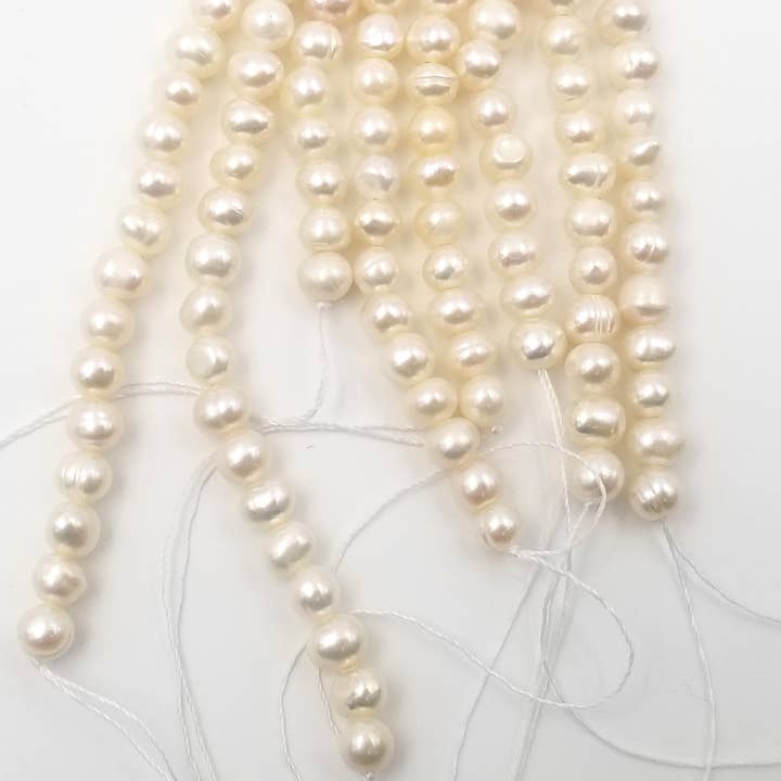Beads Creation – wholesale Beads – Fresh Water Pearl Center Drill White Nugget Beads PRP3667