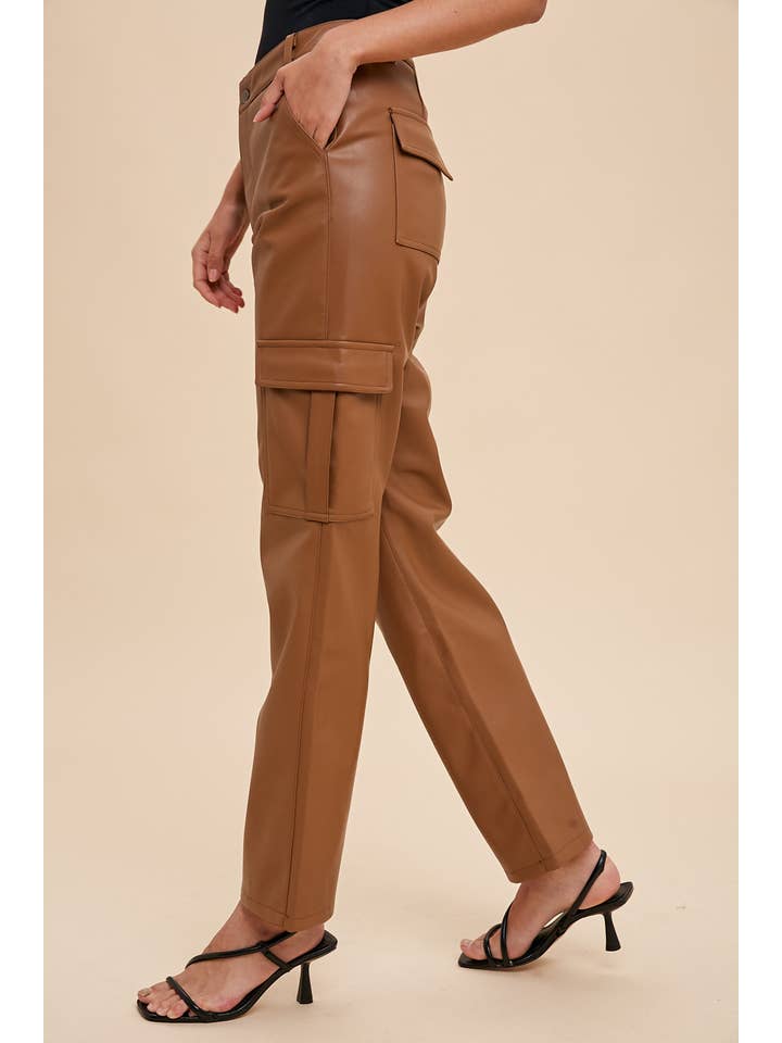 In Loom – wholesale Byxor - Dam – CARGO VEGAN LÄDERBYXOR3