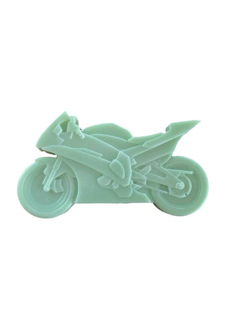 Savon de moto | Cadeaux de fête | Thème automobile pour la vente par Plunk Soap and Candle Company