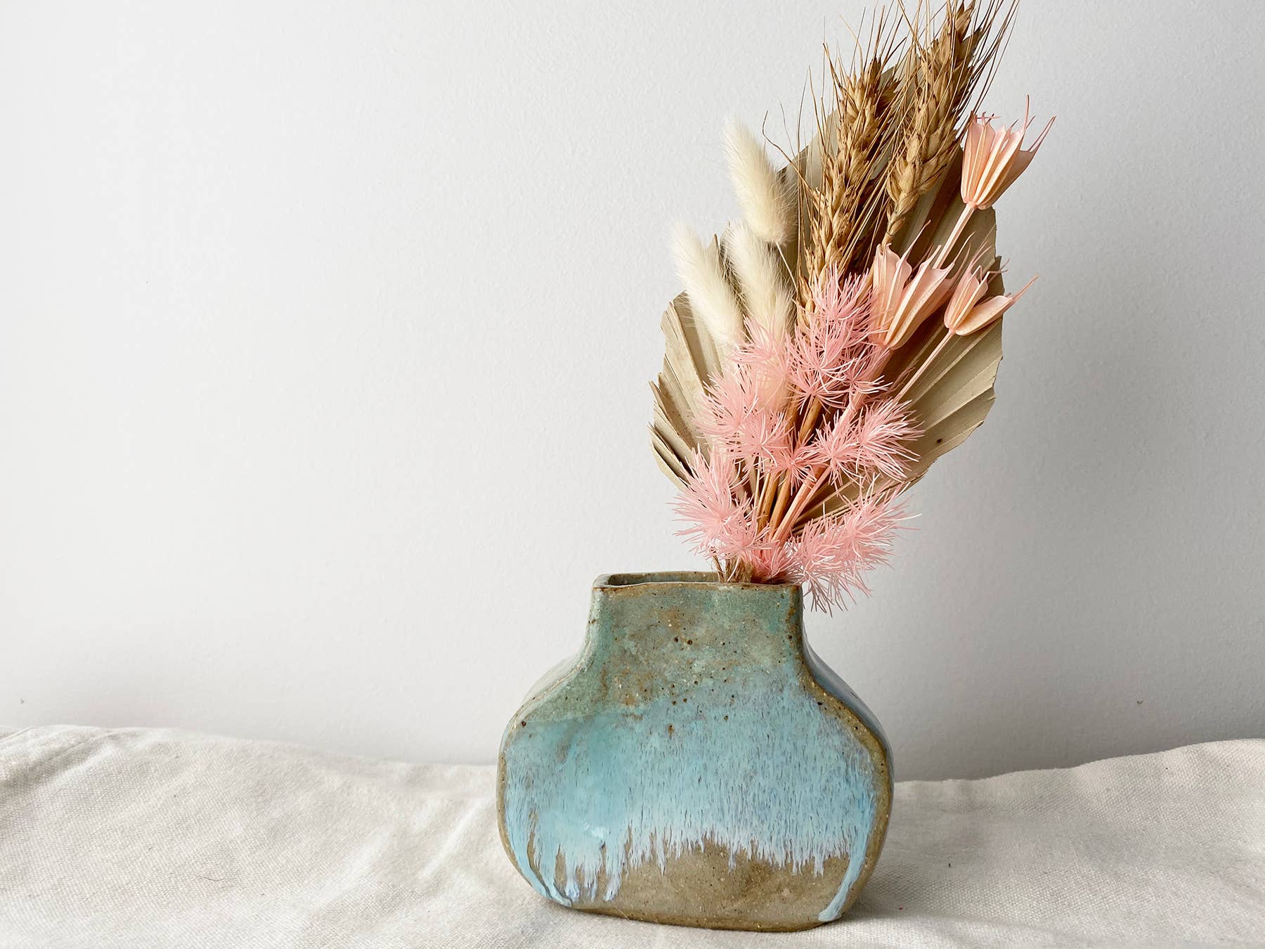 Eli.C Studio – wholesale Vase – Flat Vase - Honeymoon Bay Ceramic1