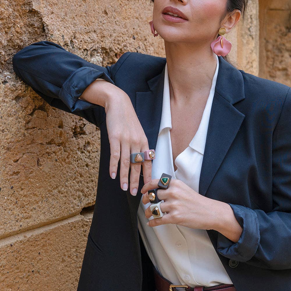 ÉMOLO - Wholesale Cocktail/Statement Ring - Large brown ring with malachite2