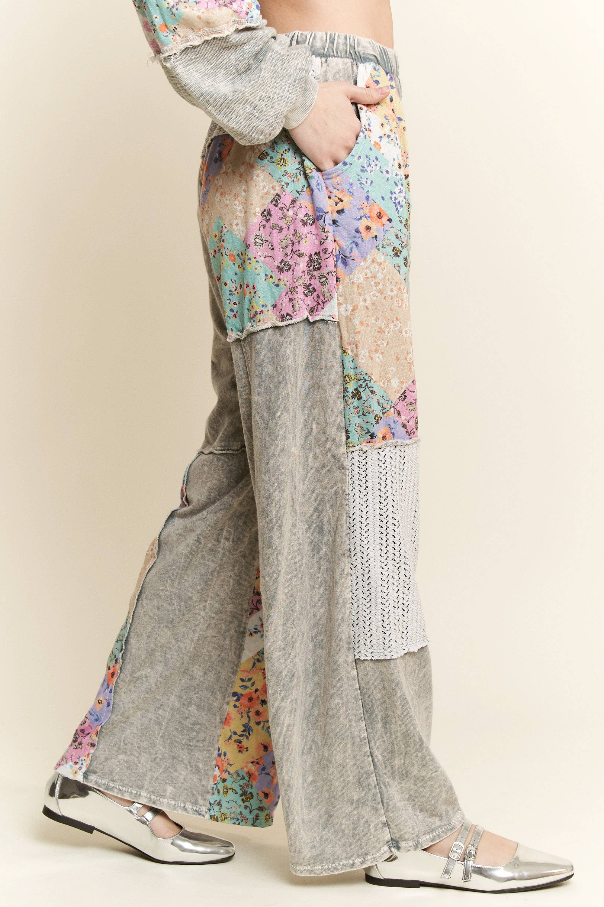 J.Her - Wholesale Pants - Women's - Mineral Washed Floral WaveKnit Jacquard Boho Pants HP61068