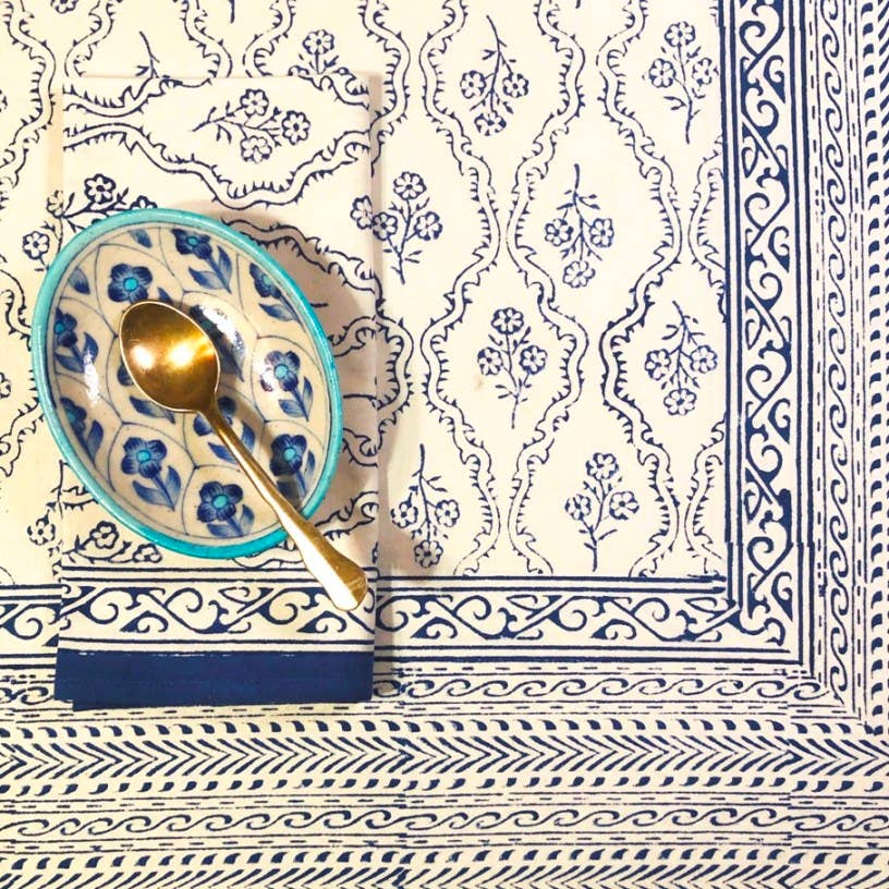 natural habitat - Wholesale Tablecloth - Tablecloth 60X90 Trellis White 1904L1