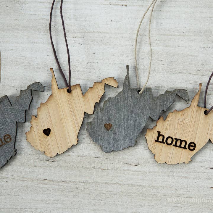 Décoration d'intérieur rustique en bois de Virginie-Occidentale avec motif en forme de cœur pour la vente par Juniper & Spruce