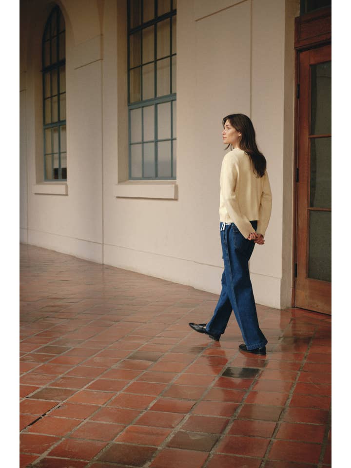 MOD REF - Wholesale Cardigan - Women's - The Lucy Cardigan | Boxy Fit Button-Down Cardigan