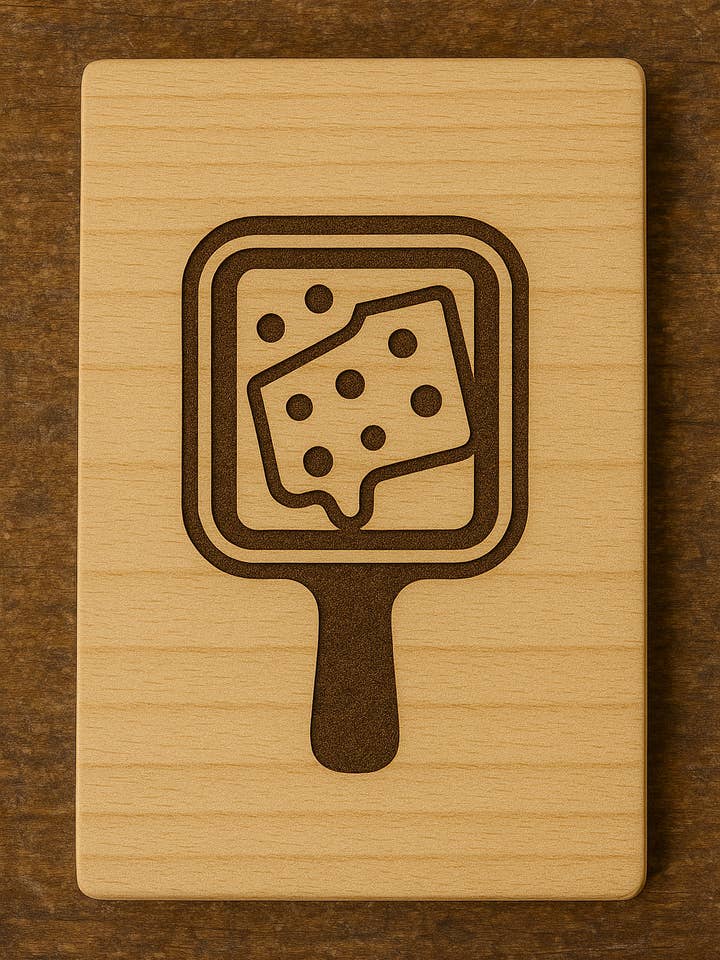 Klein houten plankje met kaasontwerp – naturel voor wholesale door Wunderquelle Emmental