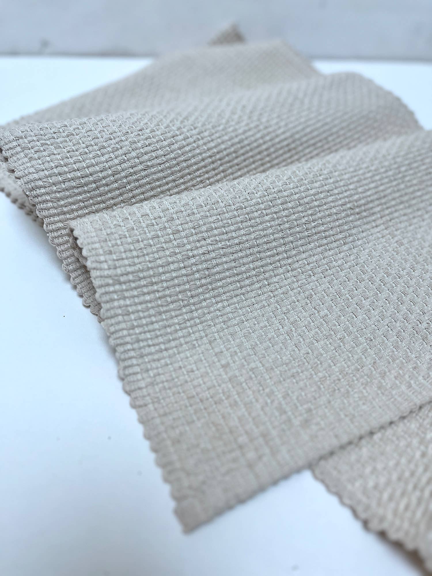 natural habitat – Großhandel Tischläufer – Tischläufer 72" Natur3